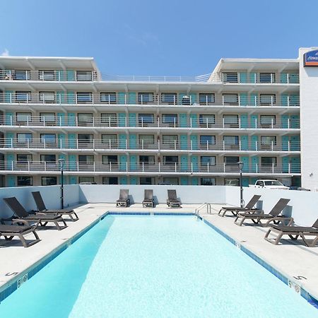 Howard Johnson By Wyndham Virginia Beach At The Beach מראה חיצוני תמונה