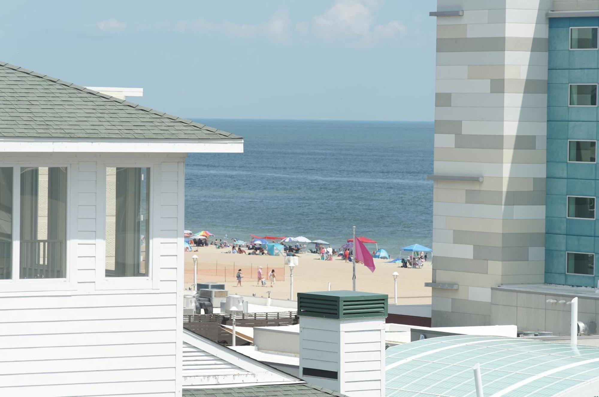 Howard Johnson By Wyndham Virginia Beach At The Beach מראה חיצוני תמונה